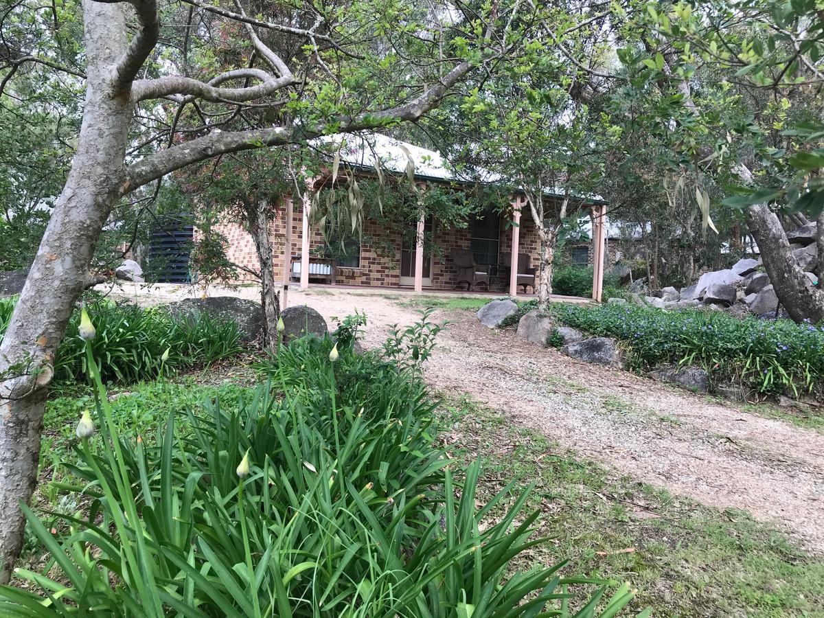 Honeysuckle Cottages Stanthorpe Exteriör bild
